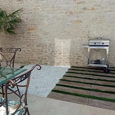 Thoiras La Belle De Saint-martin *