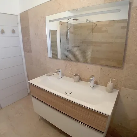 Holiday home Thoiras La Belle De Saint-martin Saint-Martin-de-Re