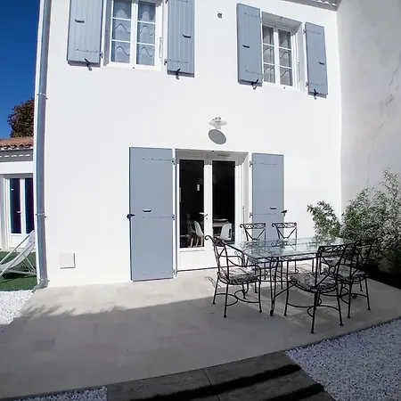 Thoiras La Belle De Saint-martin *